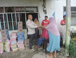 Peduli Korban Bencana, Wakil Ketua DPRD Konawe Turun Bantu Warga