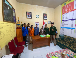 Peduli Pendidikan, Pemdes Soropia Beri 11 Mahasiswa Bantuan Beasiswa