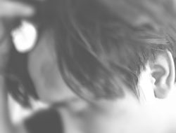 Pemuda Kota kendari, Dikeroyok Puluhan Orang Hingga Babak Belur