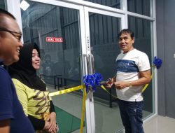 Puluhan Atlit Badminton Hadiri Peresmian GOR AR Batminton Hall