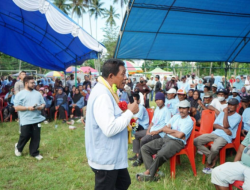 Simpatisan Padati Kampanye ASR-Hugua di Bonegunu, Hugua Soroti Masalah Infrastruktur dan Pertanian