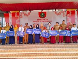 Ratusan Siswa SD dan SMP di Konawe Dapat Bantuan Sosial